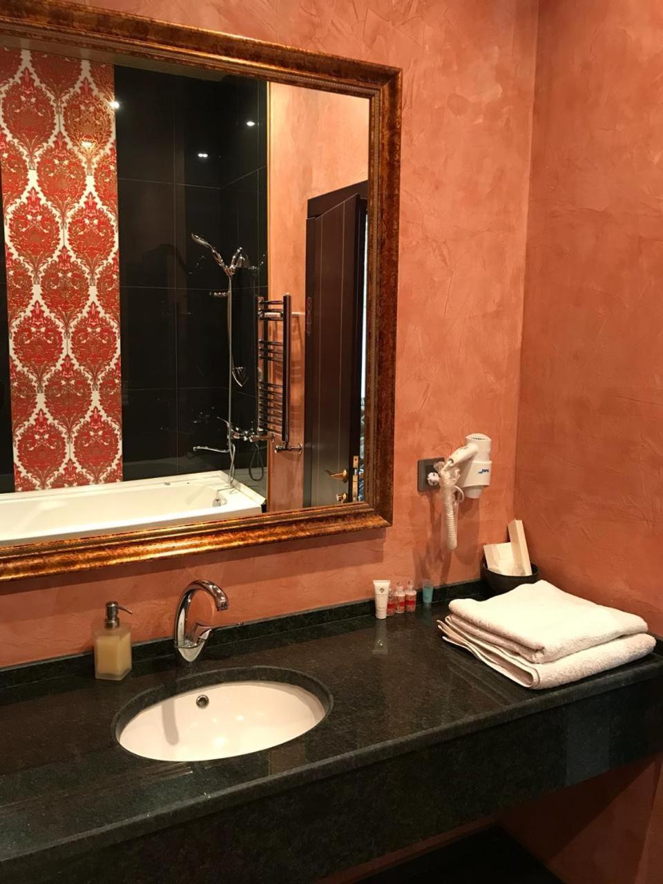 Villa Petrolea Hotel Baku Eksteriør billede