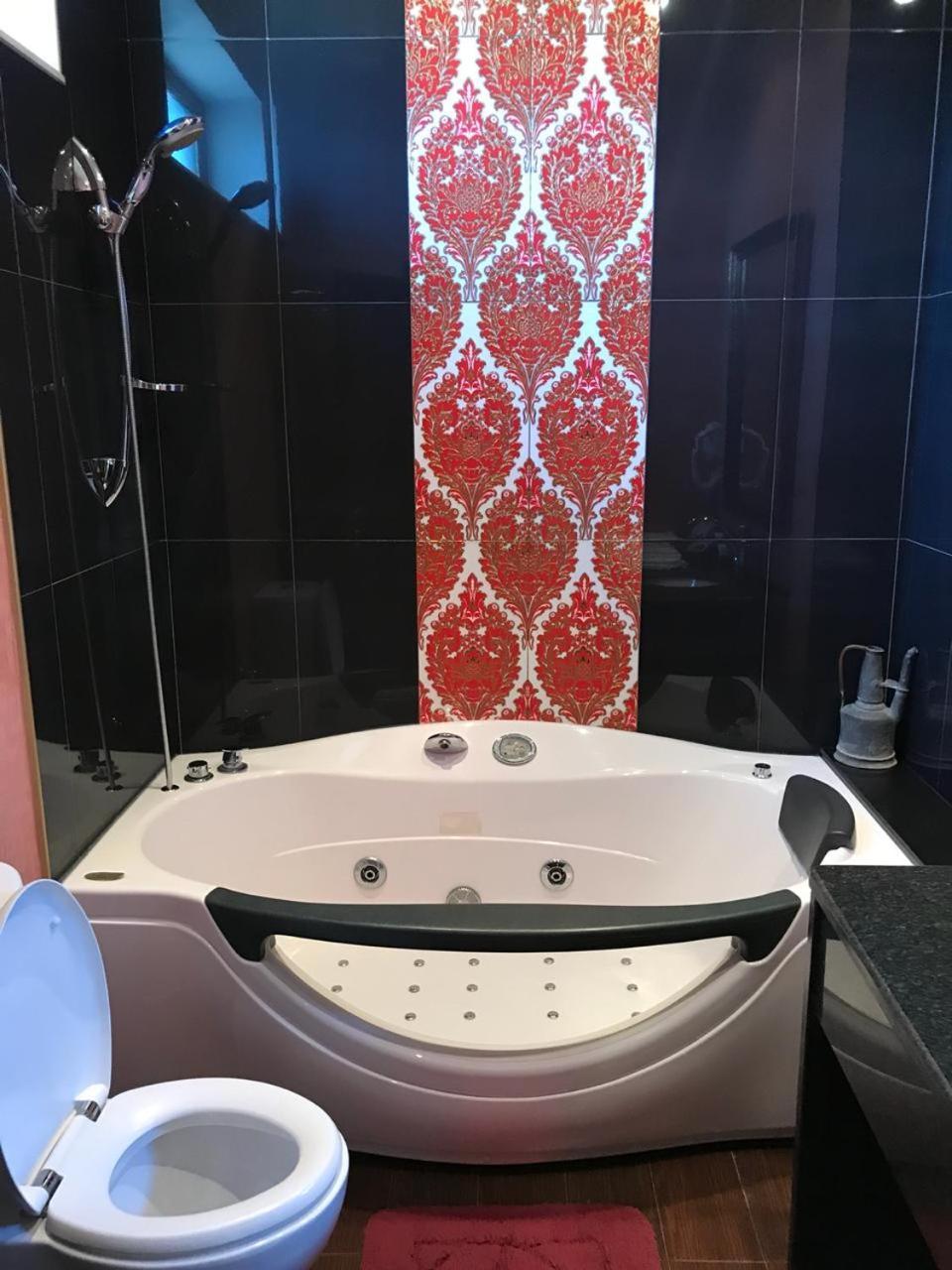 Villa Petrolea Hotel Baku Eksteriør billede