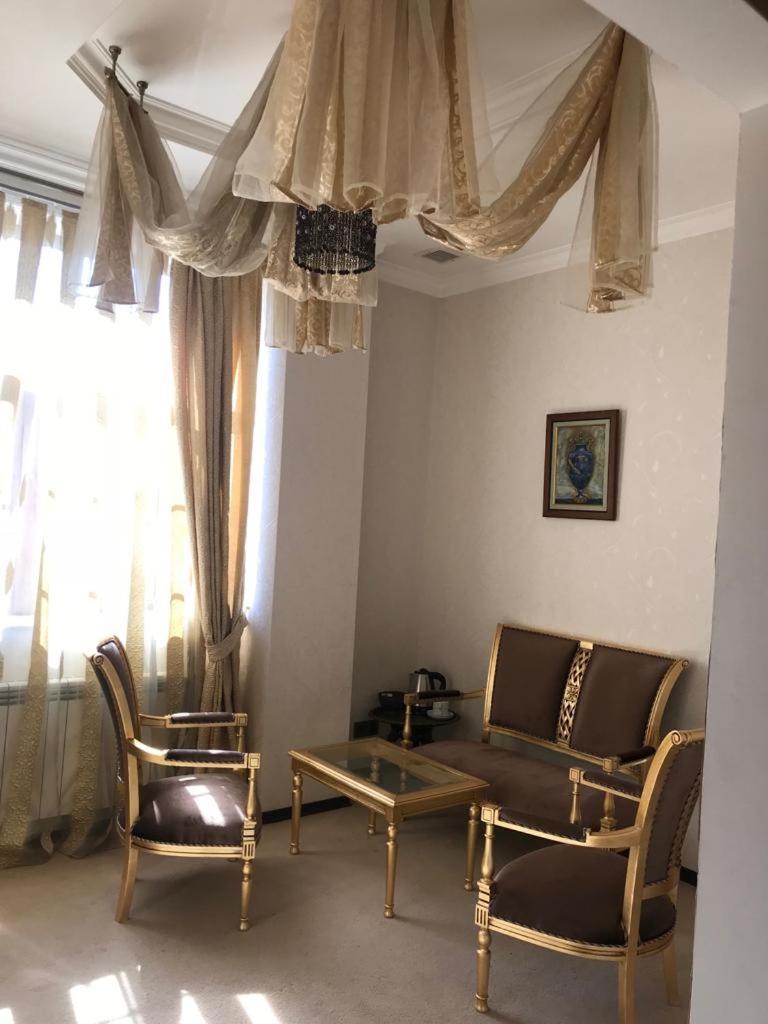Villa Petrolea Hotel Baku Eksteriør billede